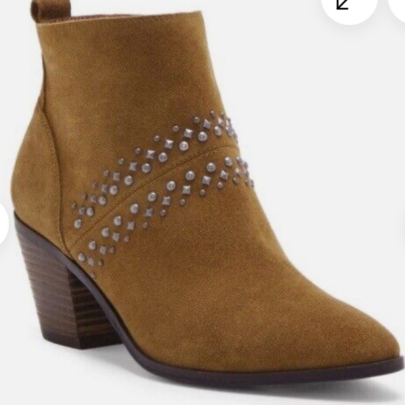 Lucky Brand Latinia Studded Bootie size 6.5  NEW - Picture 4 of 6